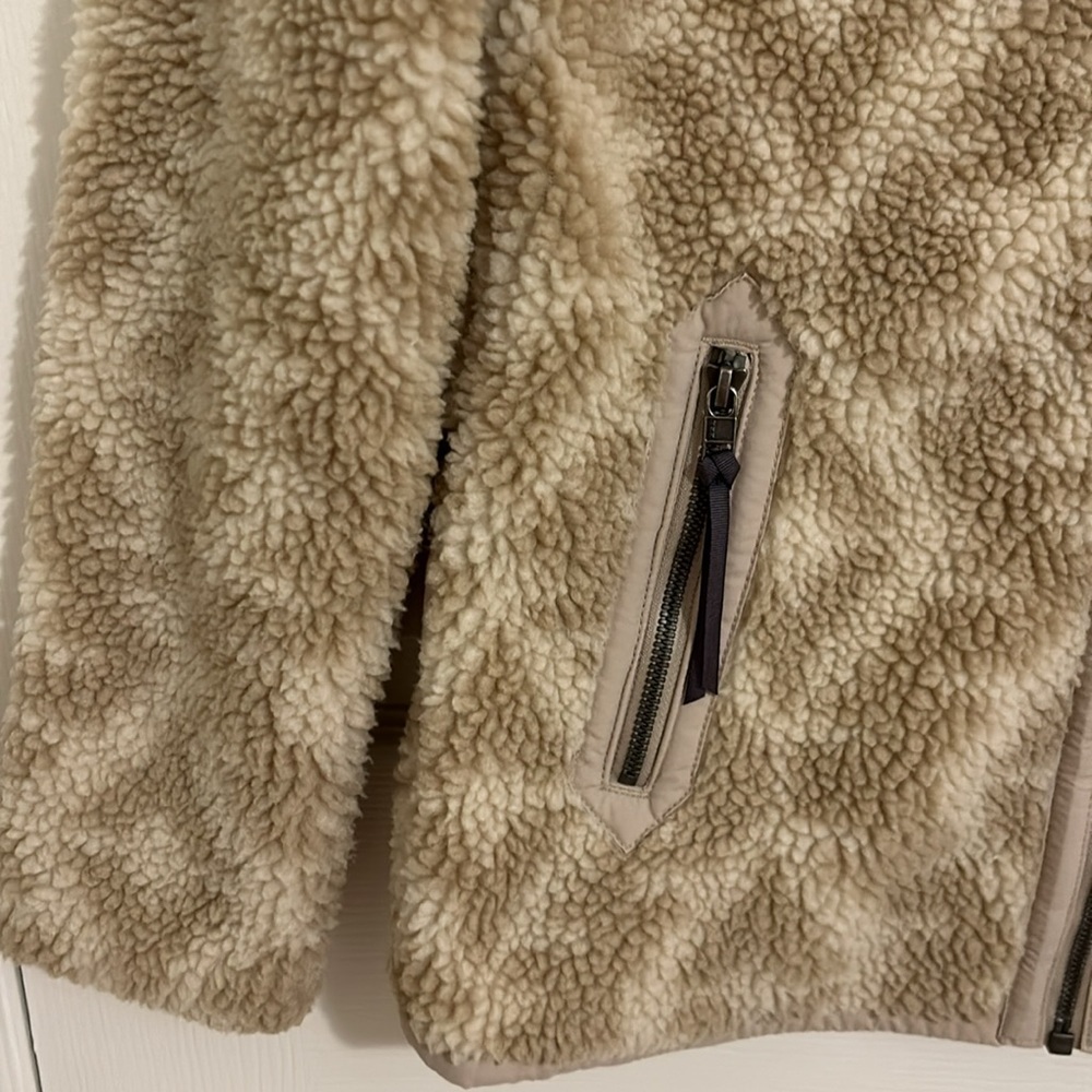 Patagonia Women's Divided Sky Fleece Jacket Field Geo Pumice New Size XS - Picture 8 of 16